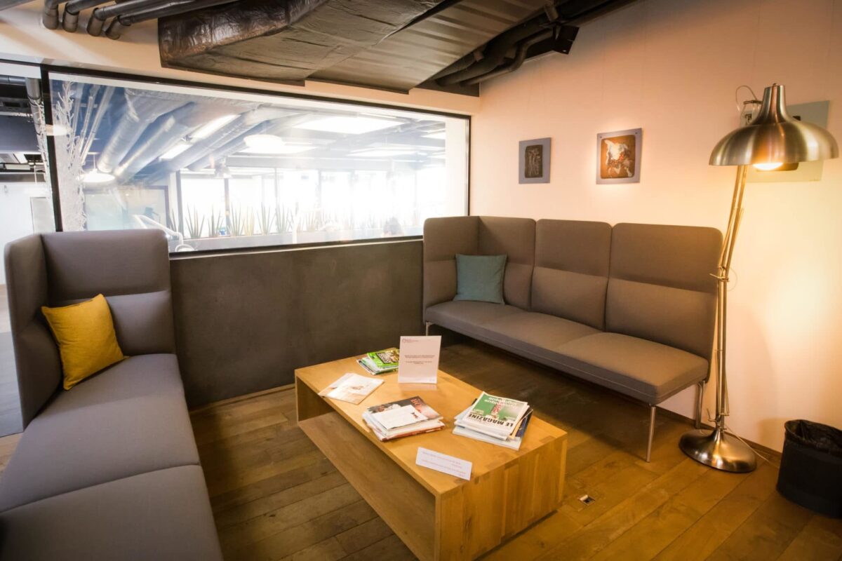 Salle d'attente du Centre Médico-Dentaire Balexert