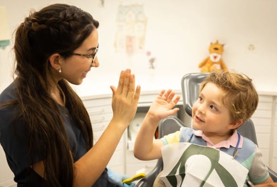 amener-votre-enfant-dentiste